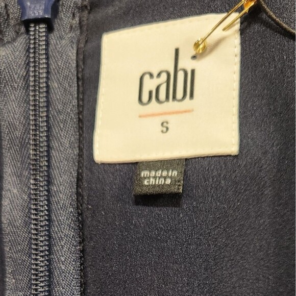 Cabi 5345 Blouse Elephant Parade  Print Navy Blue White Short Sleeve Sheer S - Picture 7 of 12